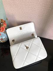 Chanel Trendy Handle 92236 White Gold Hardware Size 25 x 17 x 12 cm - 3