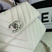 Chanel Trendy 92236V White Silver Hardware Size 25 x 17 x 12 cm - 6