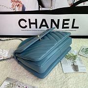 Chanel Trendy 92236V Blue Gold Hardware Size 25 x 17 x 12 cm - 6