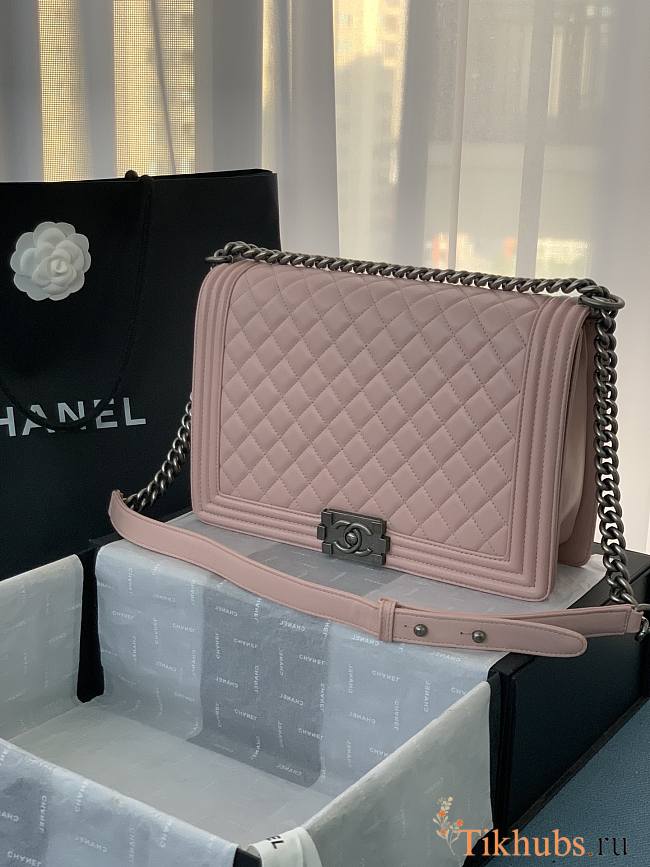 Chanel Leboy Lambskin Light Pink 67087 SHW Size 30 cm - 1