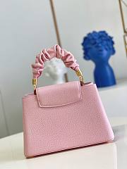 LV Capucines Taurillon Leather Pink M4886 Size 27 x 18 x 9 cm - 4