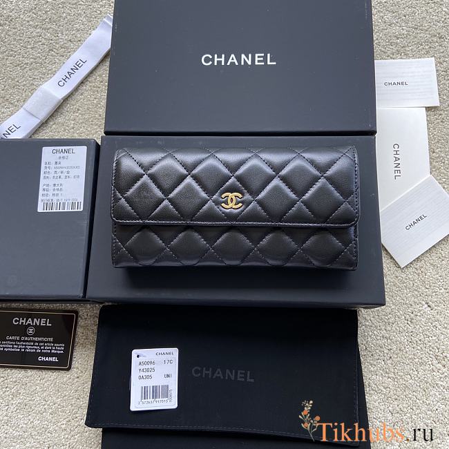 Chanel Wallet Lambskin GHW A50096 Size 19 x 10.5 x 3 cm - 1