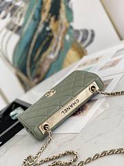 Chanel WOC 88633 Green GHW Size 19 cm - 6