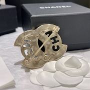 Chanel Brooch 12 - 6