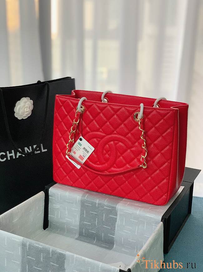Chanel Shopping Bag Red Caviar Gold Hardware Size 33 x 24 x 13 cm - 1