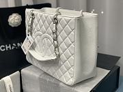 Chanel Shopping Bag White Caviar Silver Hardware 50995 Size 33 x 24 x 13 cm - 4