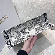 Dior Book Tote Dragonfly Size 42 x 18 x 35 cm - 6