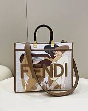 Fendi Sunshine Medium Size 36 x 12 x 31 cm - 1