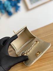 Chanel Belt Bag 2022 Gold Size 11 x 11 x 5 - 3