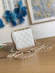 Chanel Belt Bag 2022 White Size 11 x 11 x 5 cm - 6