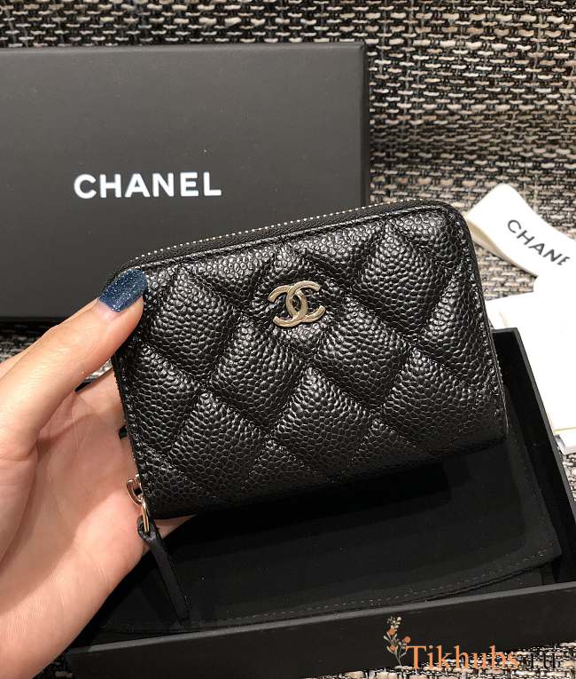 Chanel Classic Wallet Gold Hardware Size 7.5 x 11.2 cm - 1