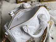 LV Speedy Papillon BB White Size 20 x 10 x 10 cm - 2