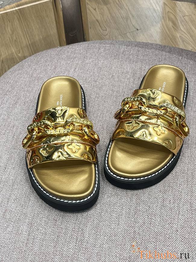 LV Slippers Gold  - 1