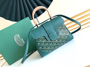 Goyard Saïgon Souple Mini Bag Green Size 15 x 7.5 x 20 cm