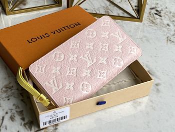 LV Zippy Wallet Pink Beige Size 19.5x10.5x2.5cm