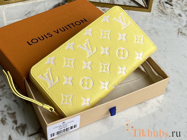 LV Zippy Wallet Yellow Size 19.5x10.5x2.5cm - 1