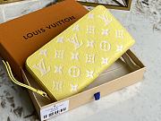 LV Zippy Wallet Yellow Size 19.5x10.5x2.5cm - 1