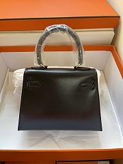 Hermes Kelly Black With Shoulder Strap 20cm - 2