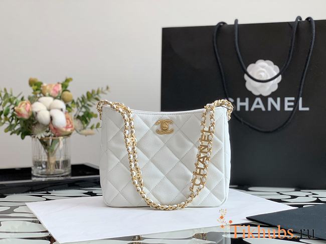 Chanel Summer Hobo Underarm White Bag 19x16x8cm - 1