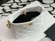 Chanel Summer Hobo Underarm White Bag 19x16x8cm - 3