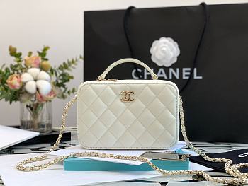 Chanel Vanity White Bag 18cm