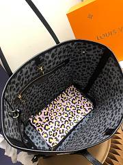 Louis Vuitton Neverfull LV M45818 Size 31 x 28 x 14 cm - 2