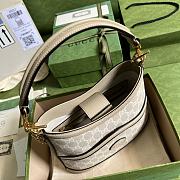 Gucci Large Shoulder Bag With Interlocking Beige 24.5x20x9cm - 3