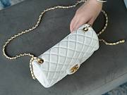 Chanel Flap Bag Lambskin White Gold Hardware Ball 20x13x7cm - 4