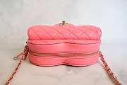 Chanel Heart Pink Bag Lambskin 18x16.5x6.5cm - 3