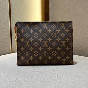 LV Toiletry Pouch On Chain 25x20x5.5cm - 3