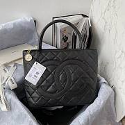 Chanel CC Medallion Caviar Black Tote Handbag 30x24x14cm - 1