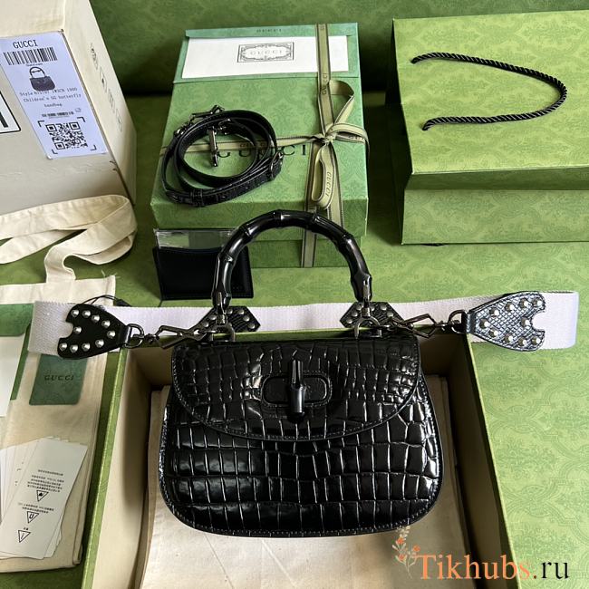 Gucci Bamboo Crocodile 1947 Top Handle Bag Black 21x15x7cm - 1