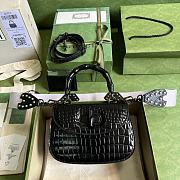 Gucci Bamboo Crocodile 1947 Top Handle Bag Black 21x15x7cm - 1