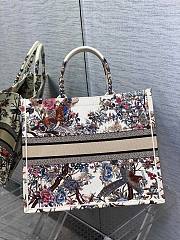 Dior Large Book Tote Jardin d'Hiver Embroidery 42x35x18.5cm - 5