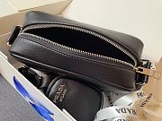 Prada Black Leather shoulder bag 22x14.5x8cm - 5