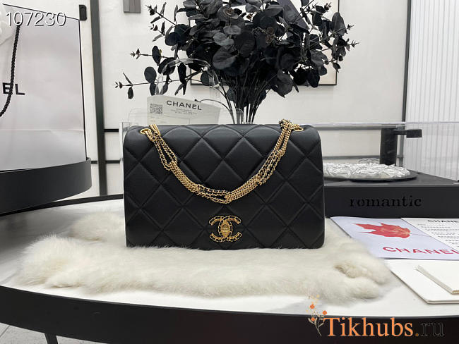Chanel Flap Bag Lamskin Black 26x16x10cm - 1