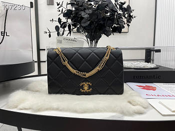 Chanel Flap Bag Lamskin Black 26x16x10cm