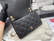 Chanel Flap Bag Lamskin Black 26x16x10cm - 3