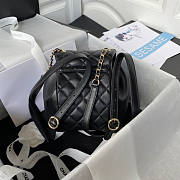 Chanel 22A Small Backpack Black Lambskin 18.5x18x12cm - 6