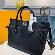 LV On My Side Handbag Black 30.5x14x24.5cm - 5