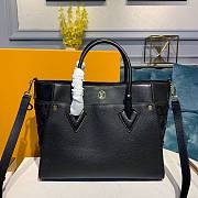 LV On My Side Handbag Black 30.5x14x24.5cm - 4