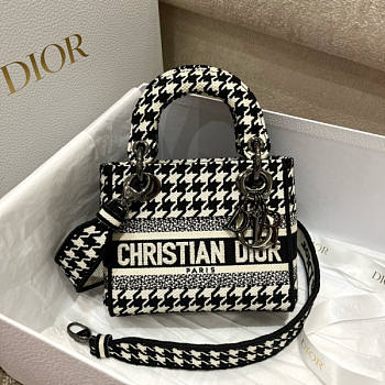 Dior Mini Lady D-lite Black and White 17x15x17cm