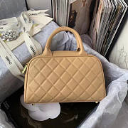 Chanel Duffle Hand Bag Cavier Beige 25x14x9cm - 6