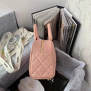 Chanel Duffle Hand Bag Cavier Pink 25x14x9cm - 6