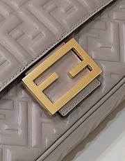 Fendi Baguette Chain Midi Gray 24x7x14.5cm - 3