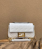 Fendi Baguette Chain Midi White 24x7x14.5cm - 1