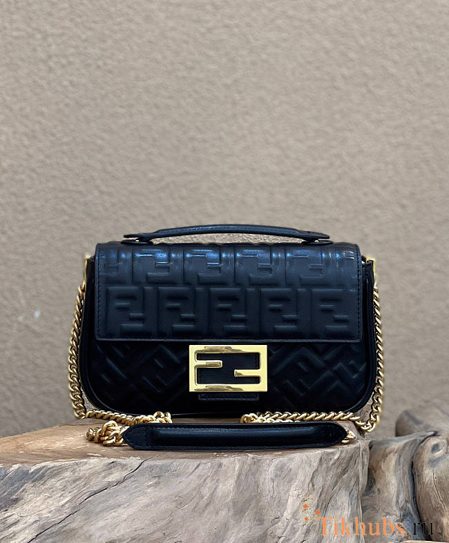 Fendi Baguette Chain Midi Black 24x7x14.5cm - 1