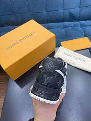 LV Run Away Grey Sneaker - 5