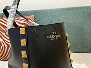 Valentino Garavani Roman Stub Black Tote Bag 39.5x27x18cm - 5