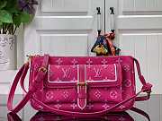 LV Maxi Multi Pochette Accessoires Fuchsia Pink 23.5x13.5x4cm - 1